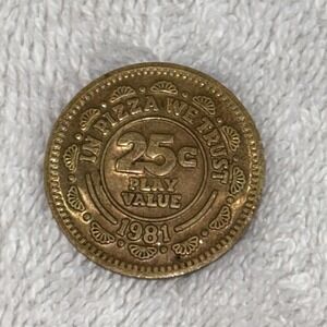 1981 Chuck‎ E Cheese Token Brass 25mm Rare